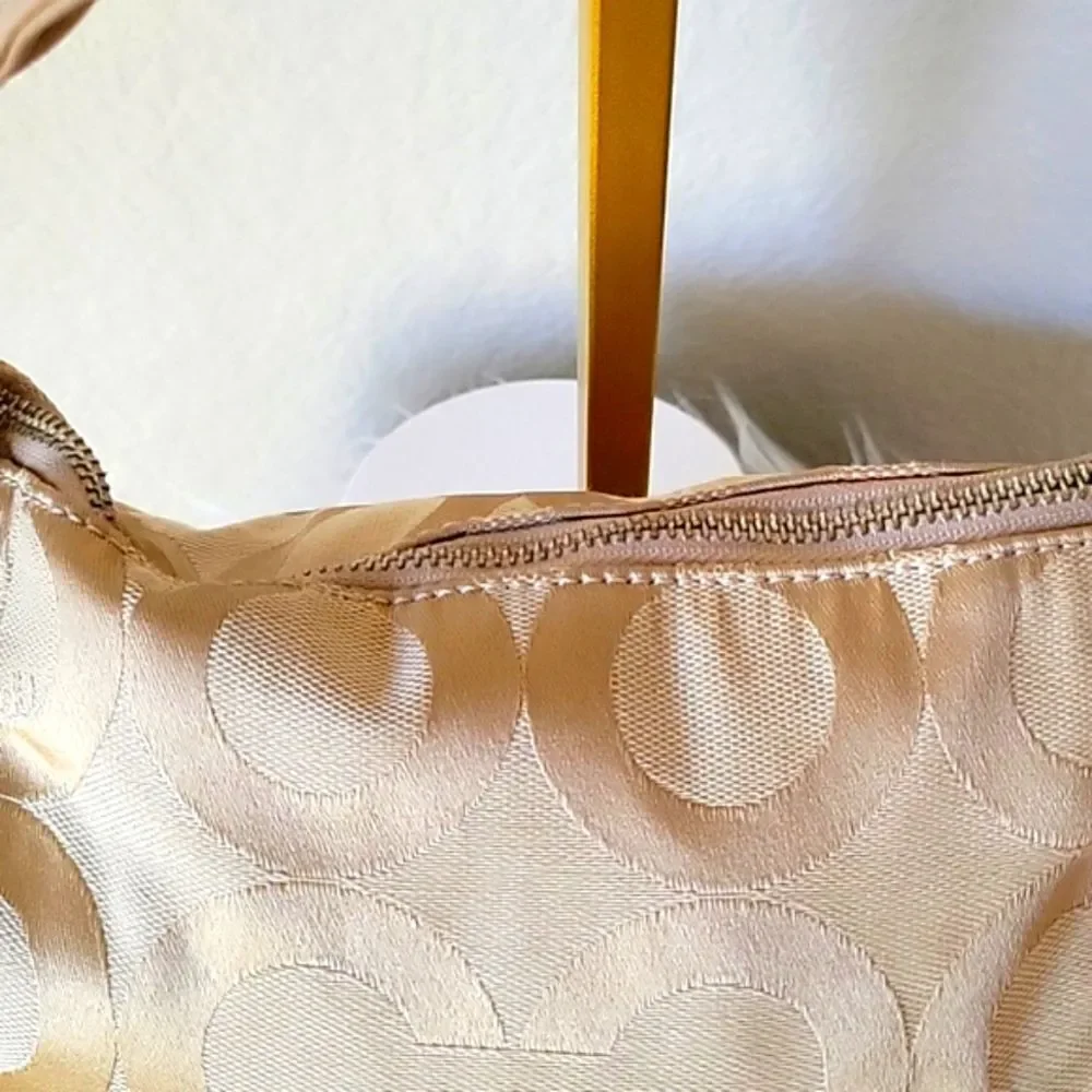 Coach Tan Shoulder Bag - Picture 8 of 10